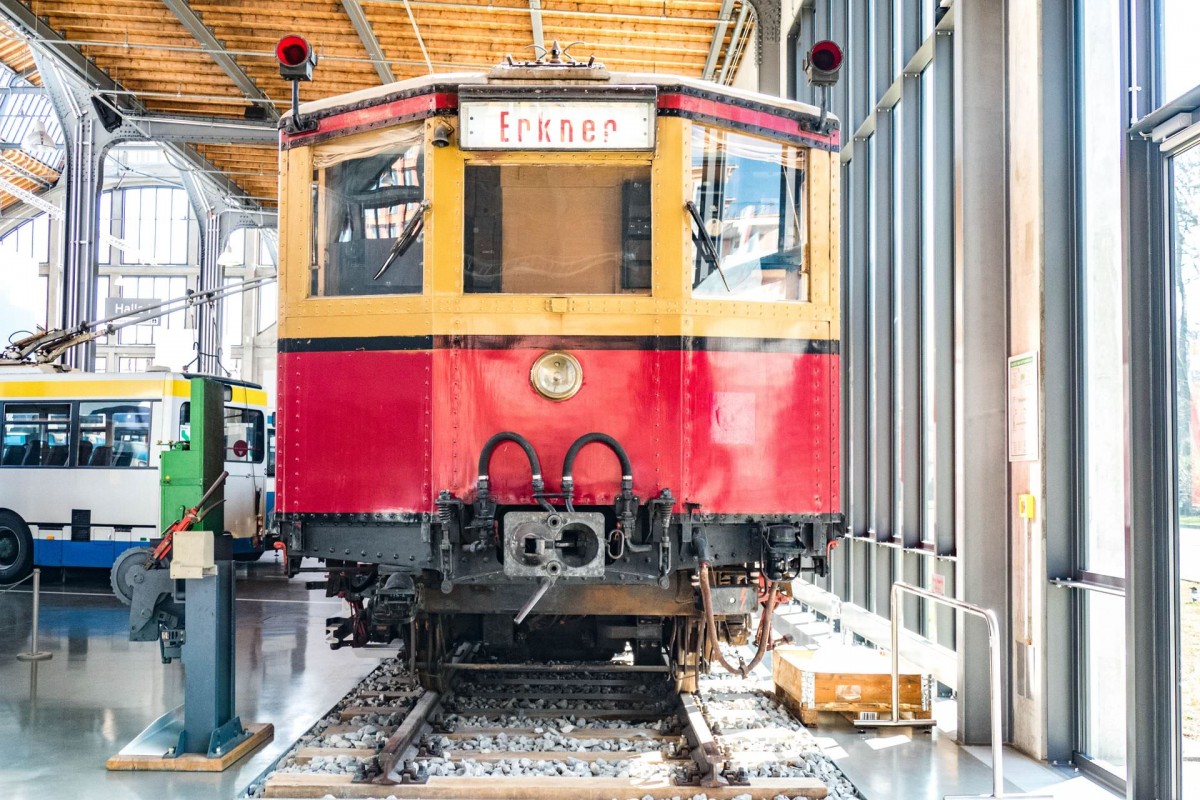 Berliner S-Bahn Baureihe 275/475 im Museum in München