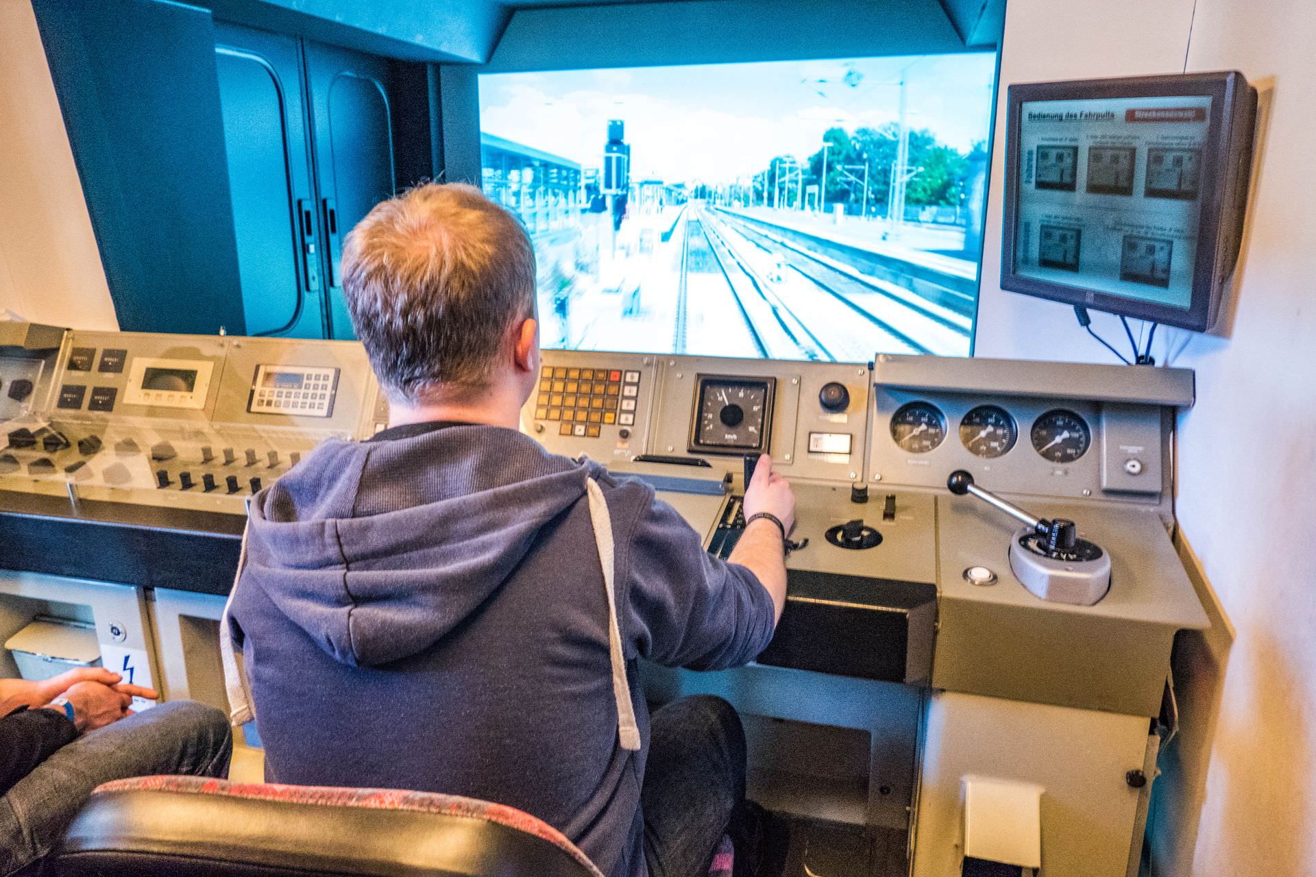 Stepke beim S-Bahn-Fahren (Baureihe 485)