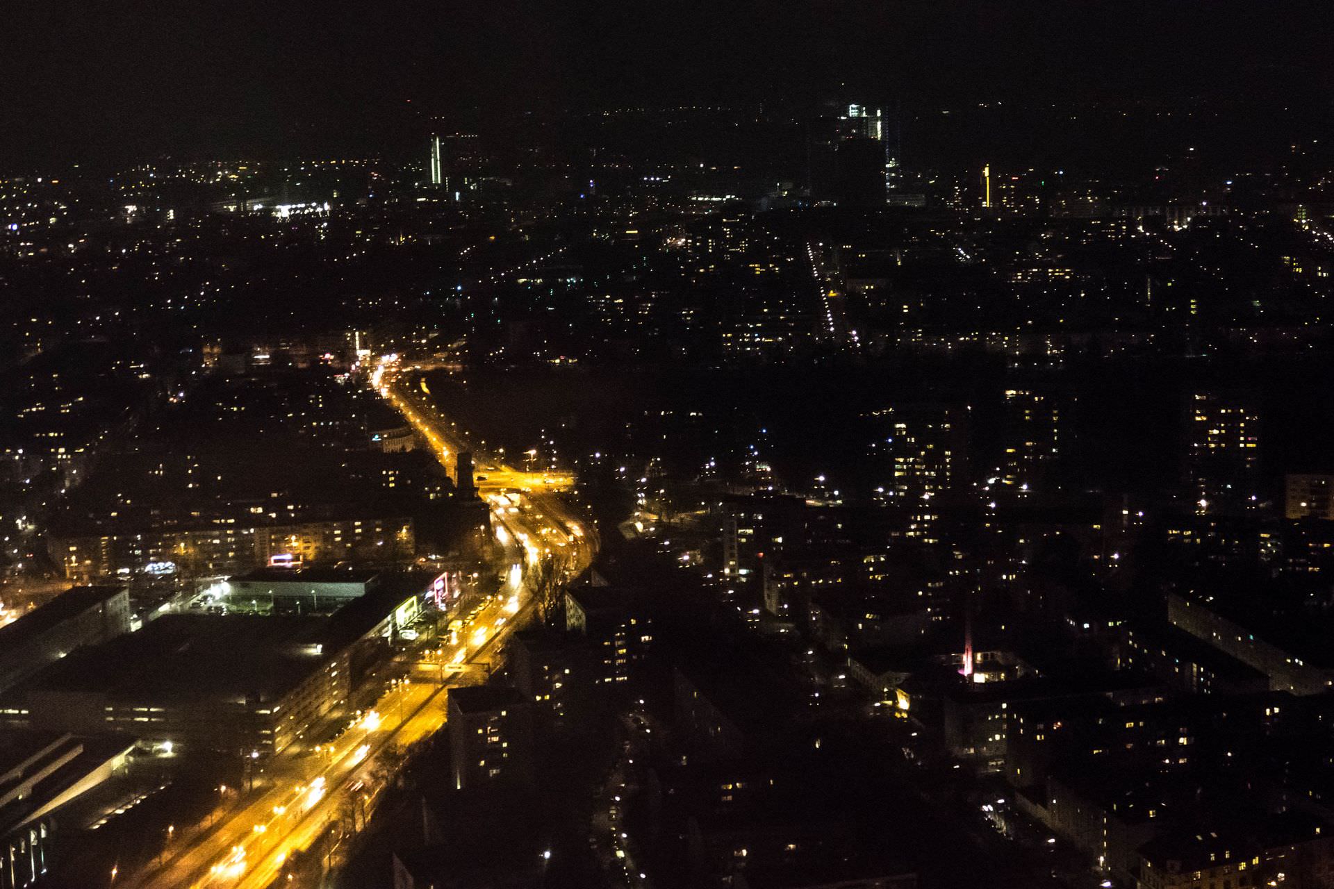 Ausblick aus dem Olympiaturm bei unserem Abendessen
