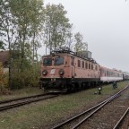 Eine ÖBB 1041 und zwei komische Vögel