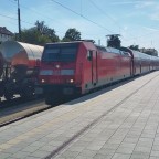Einfahrt Donau-Isar-Express in Passauer Hauptbahnhof
