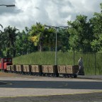 Feldbahn fährt auf Bauernhof und Industrieanlage "Lebensmittelfabrik"