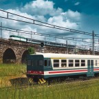 Regionale 80819 (Milano C.le - Brescia) and Intercity 532 "Colosseum" (Milano C.le - Roma Termini)