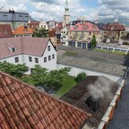 Die Ringmauergasse hinab in Richtung norden. Man kann sogar in der Ferne noch die Festung Aarburg erkennen