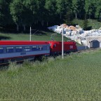 Der EC fährt auf die Sommerringbahn auf - die Höhenmeter steigen