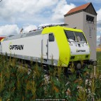 BR 185 von Cuptrain übernimmt dann auf der Hauptstrecke