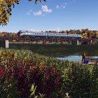 DR1B crossing the bridge
