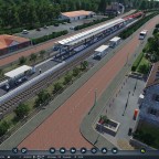 Dieselzug fährt in Rodenkirchen ein