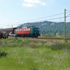 BR 140 der BayernBahn mit Güterzug