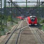Fortschritt des Gleisvorfeldes von Vögele/ Fertigstellung der Oberleitungsmasten