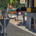 Allerhand Luxuskarossen beim Hotel